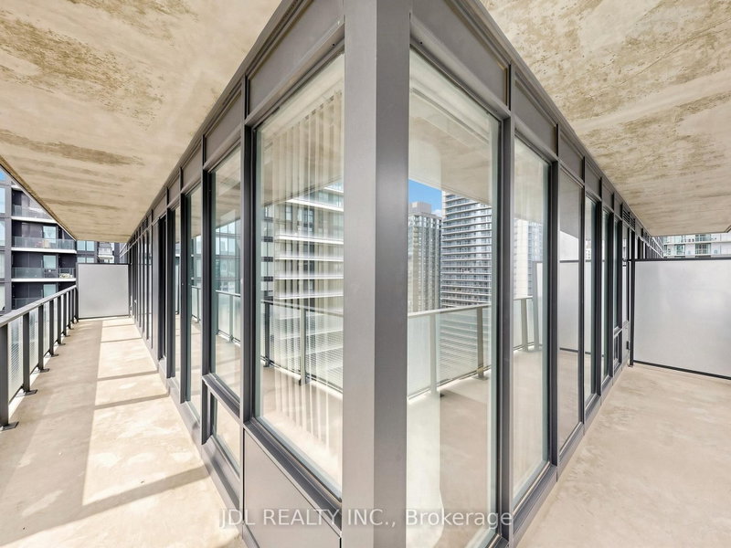 3711 - 125 Blue Jays Way