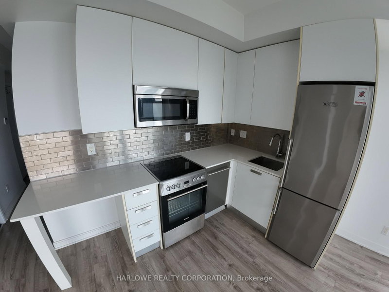 4005 - 42 Charles Street E