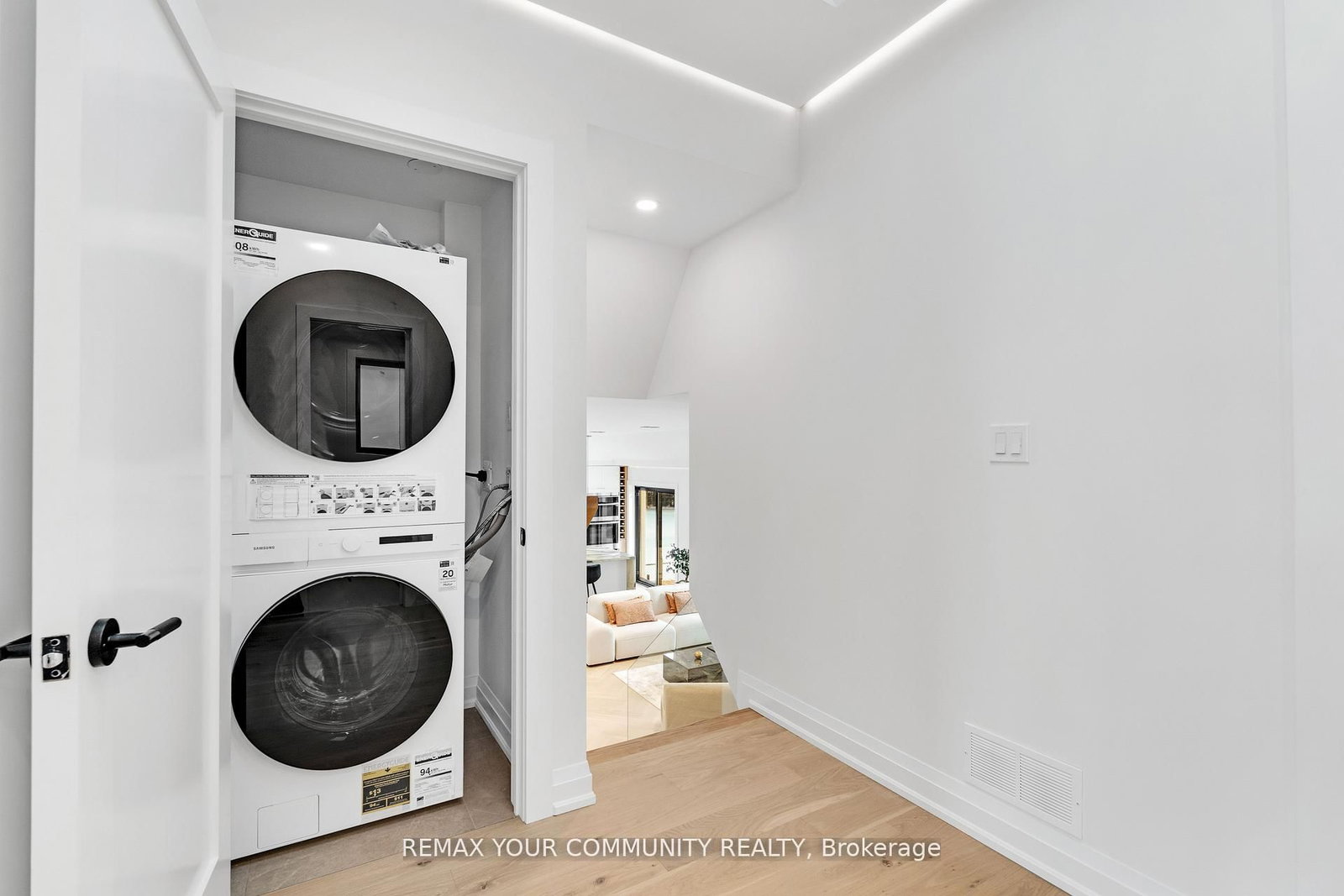 35 Geraldton Crescent • Toronto, ON photo 29