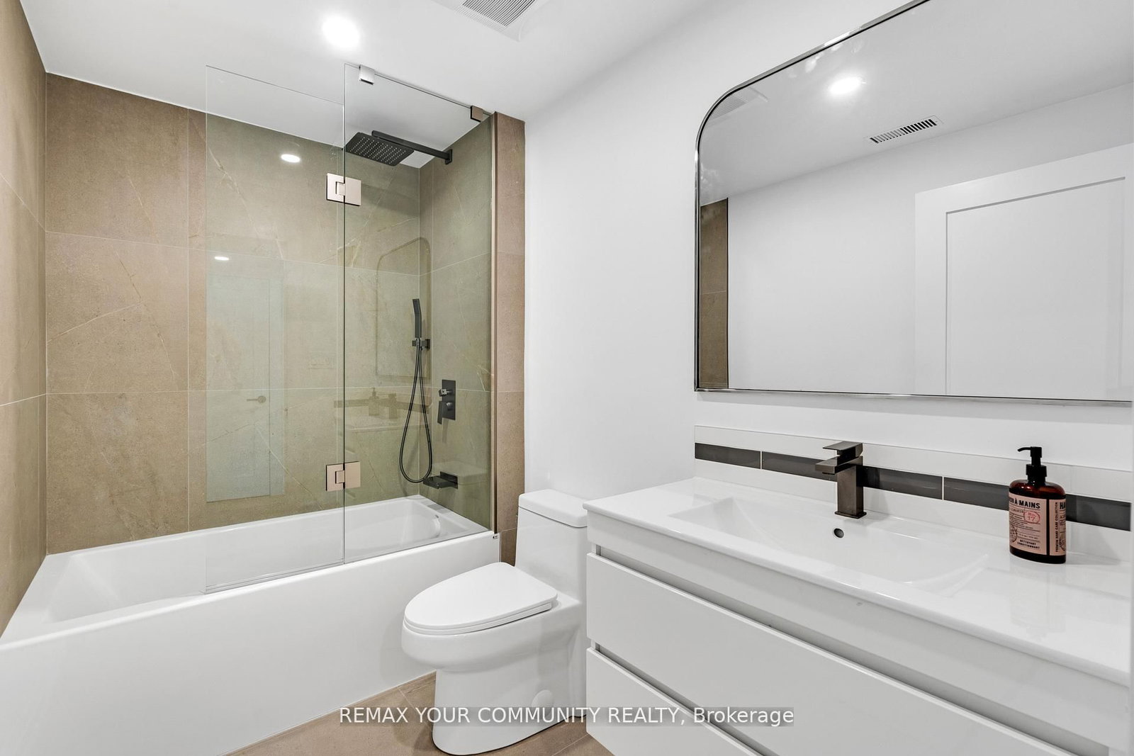 35 Geraldton Crescent • Toronto, ON photo 34