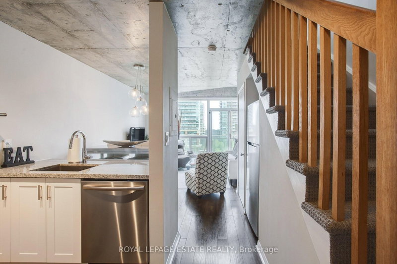 837 - 1029 King Street W