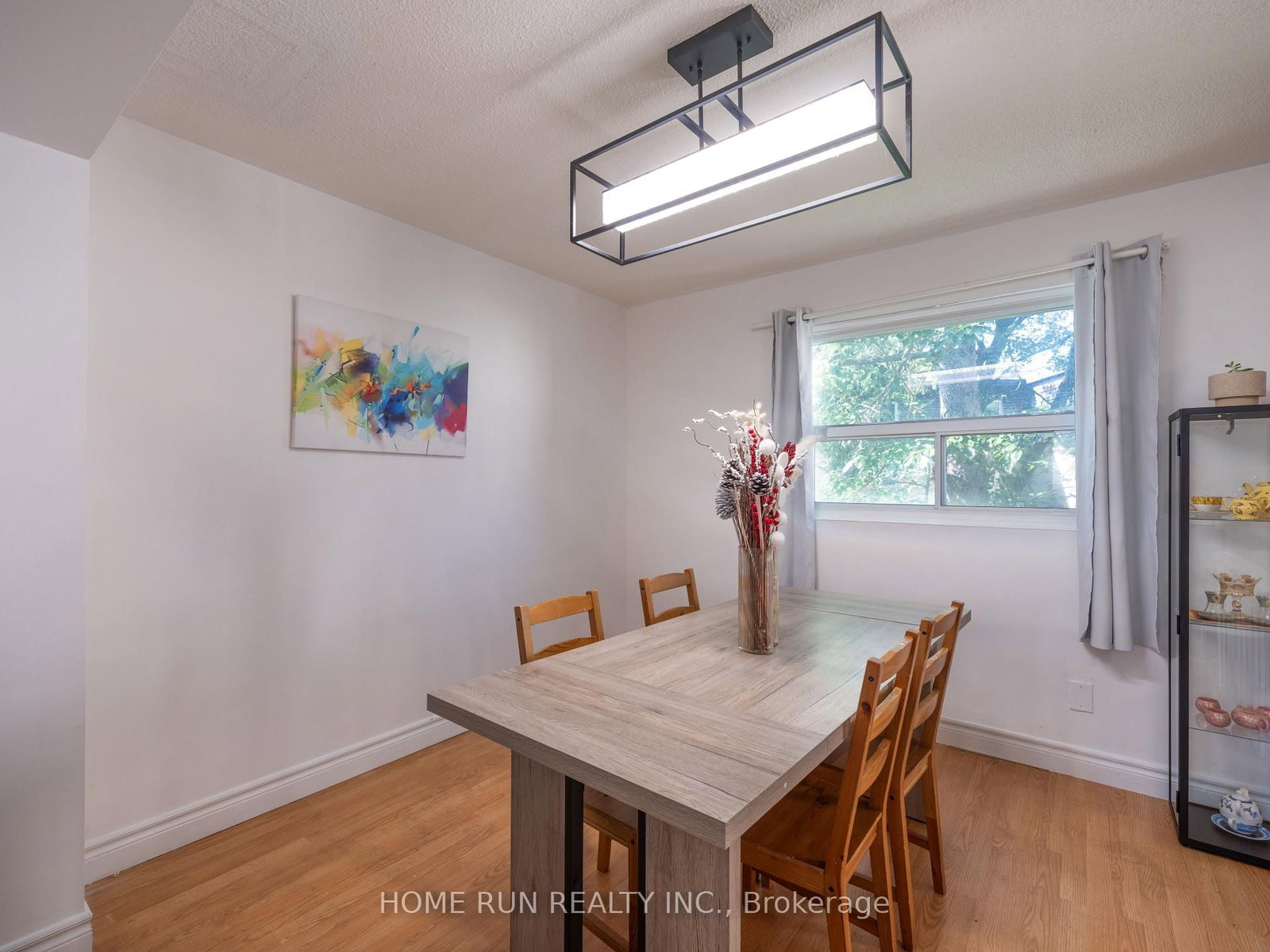 119 Courville Coachway Way • Toronto, ON photo 17