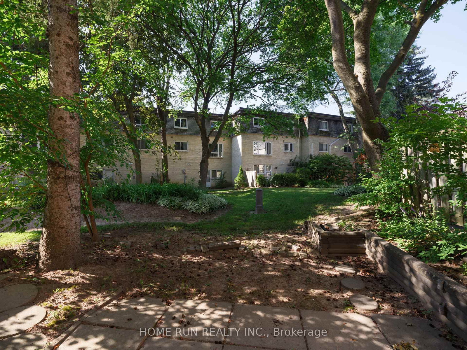 119 Courville Coachway Way • Toronto, ON photo 40