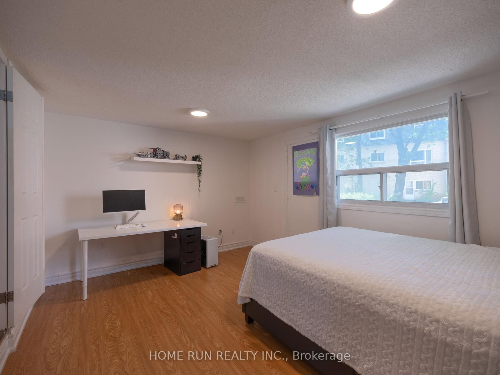 119 Courville Coachway Way • Toronto, ON photo 6