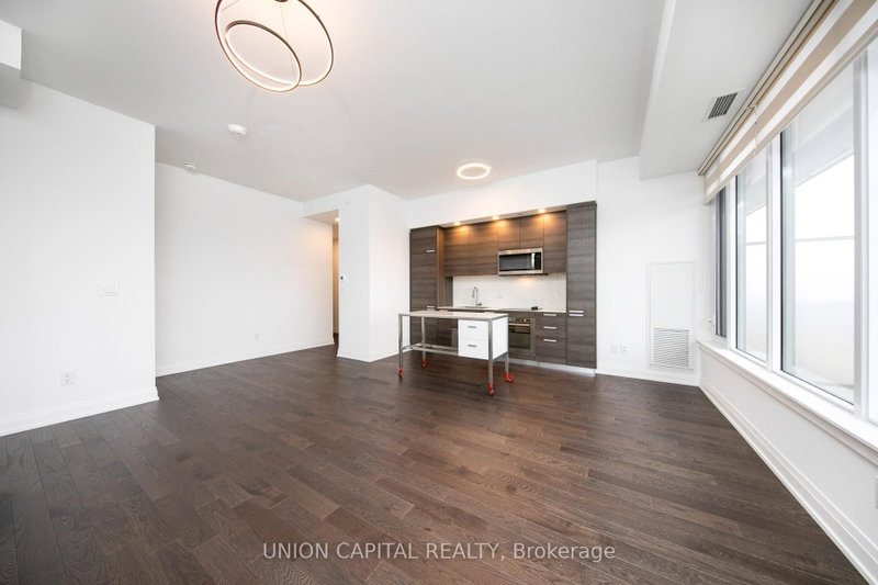 PH206 - 75 Canterbury Place