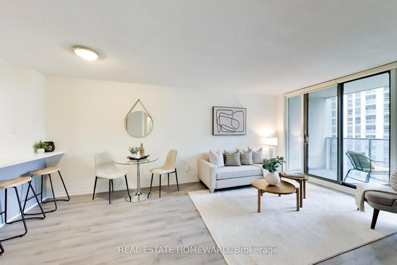1511 - 750 Bay Street