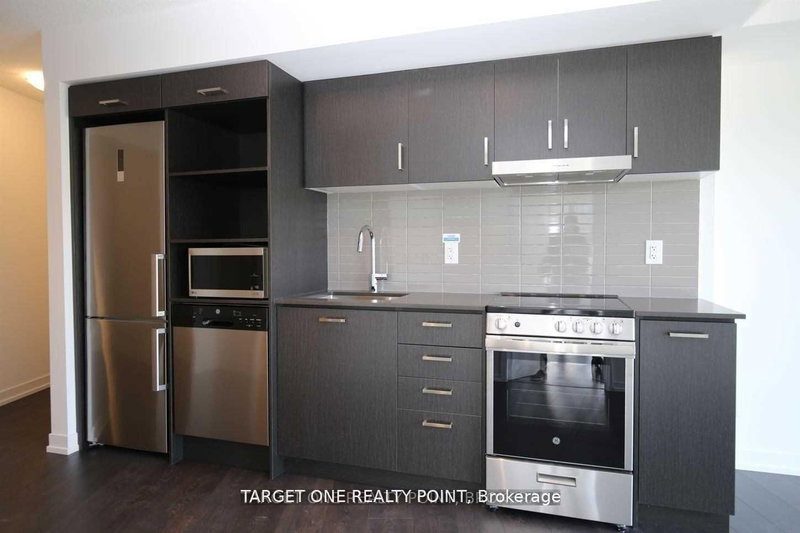 1603 - 219 Dundas Street E