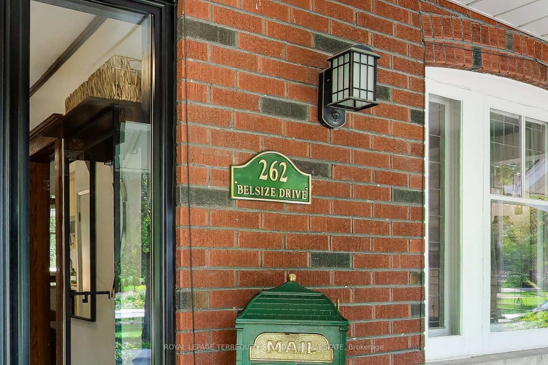 262 Belsize Drive