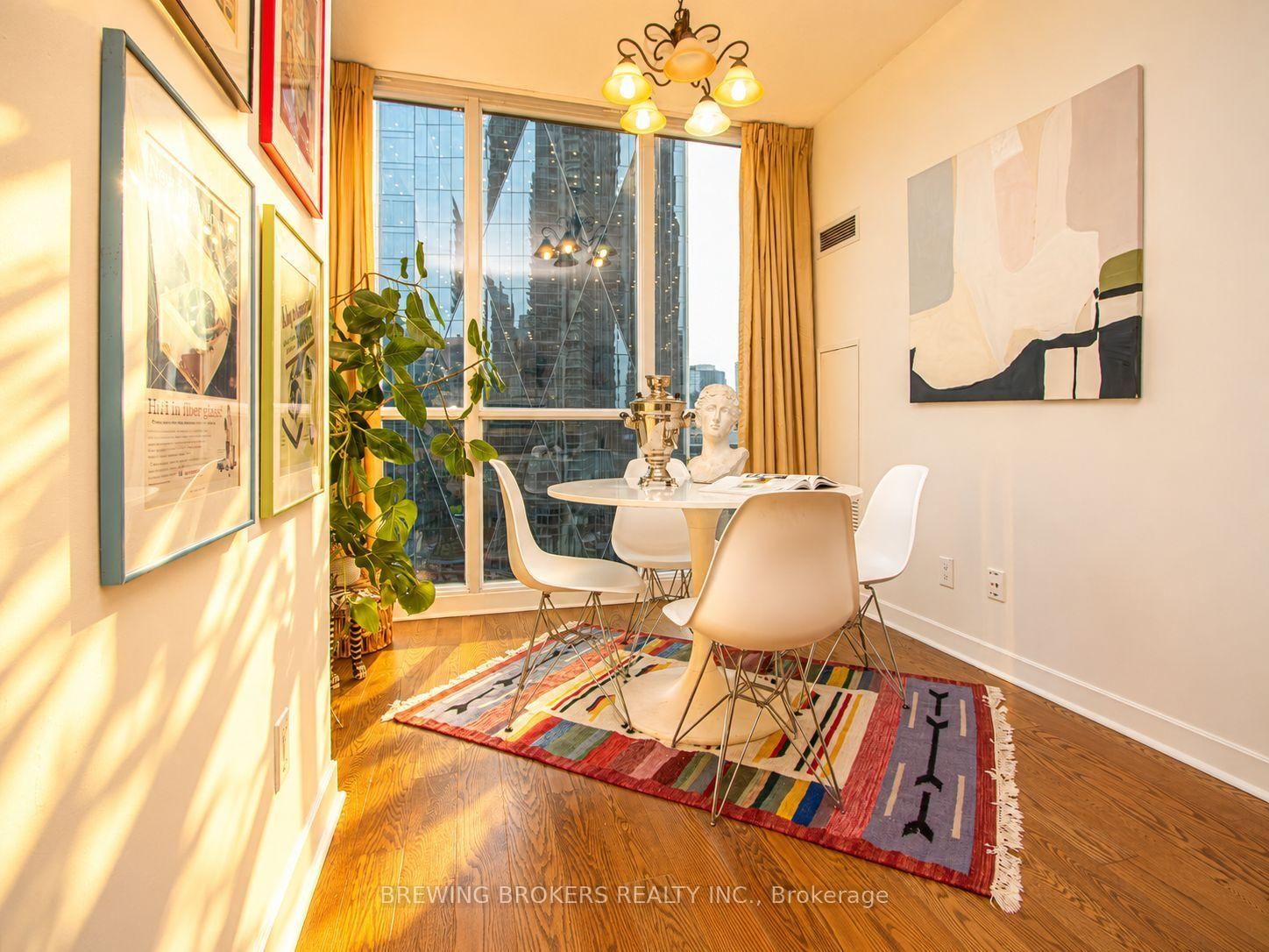 18 Harbour Street • #1702 • Toronto, ON photo 34