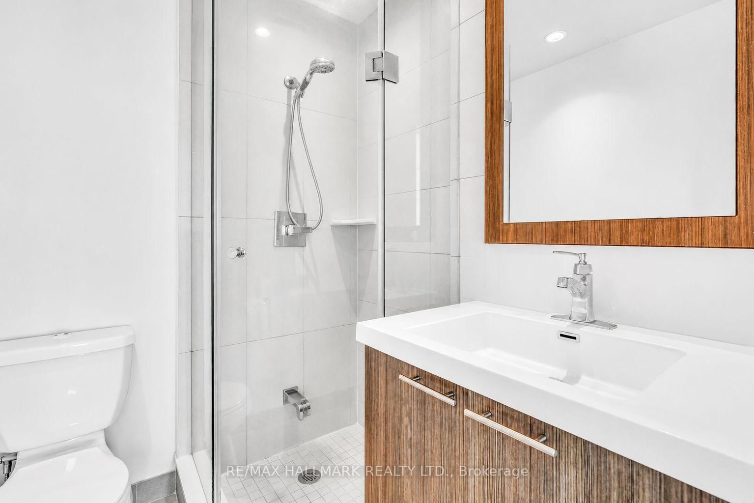 120 Harrison Garden Boulevard • #1406 • Toronto, ON photo 17