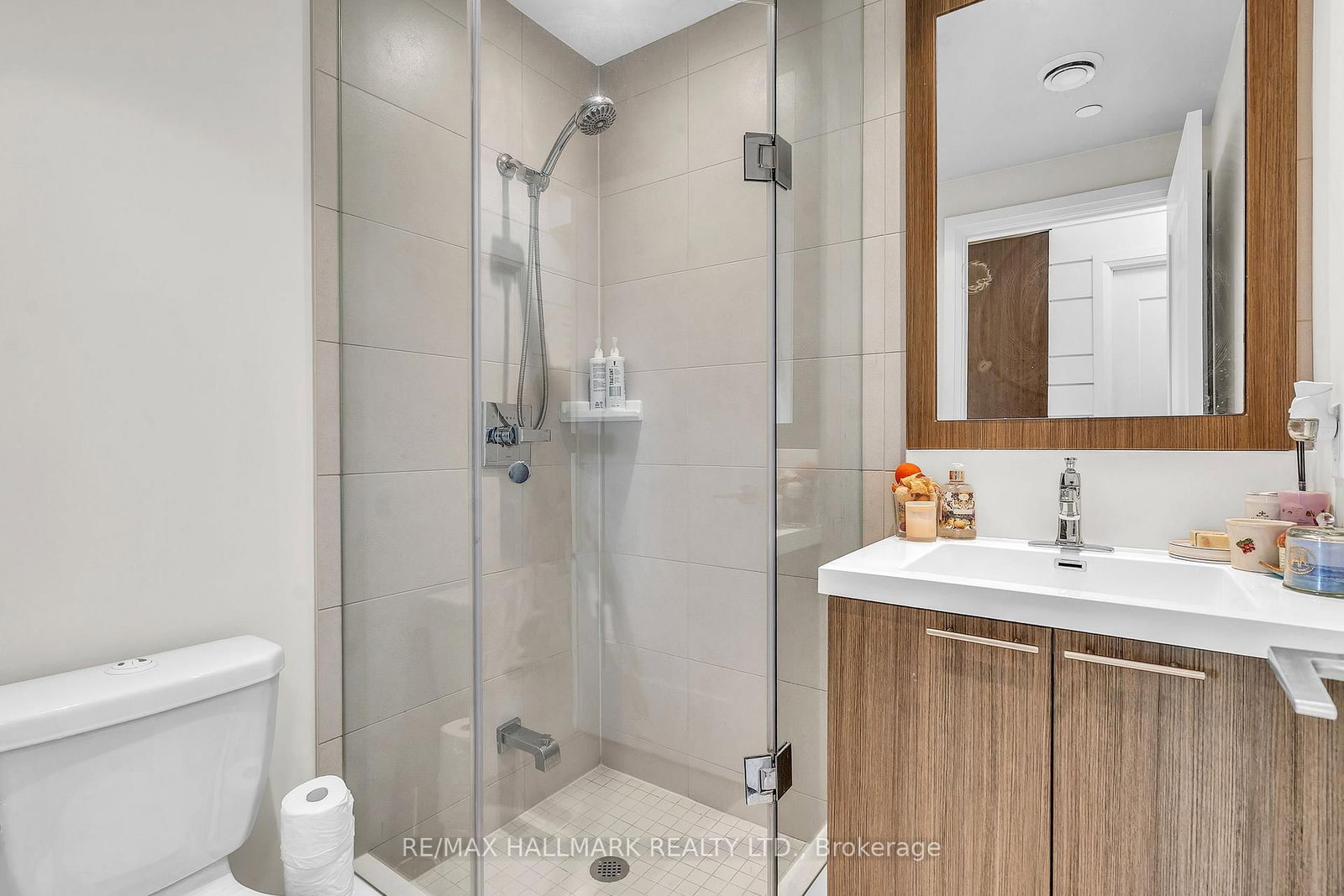 120 Harrison Garden Boulevard • #1406 • Toronto, ON photo 20
