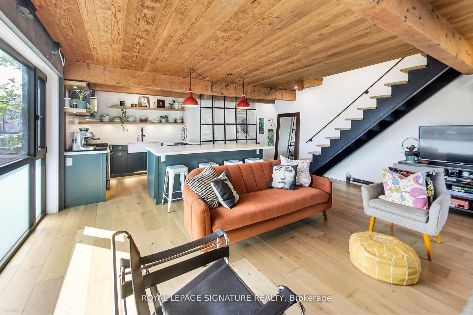 6 Littlehayes Lane • Toronto, ON photo 12
