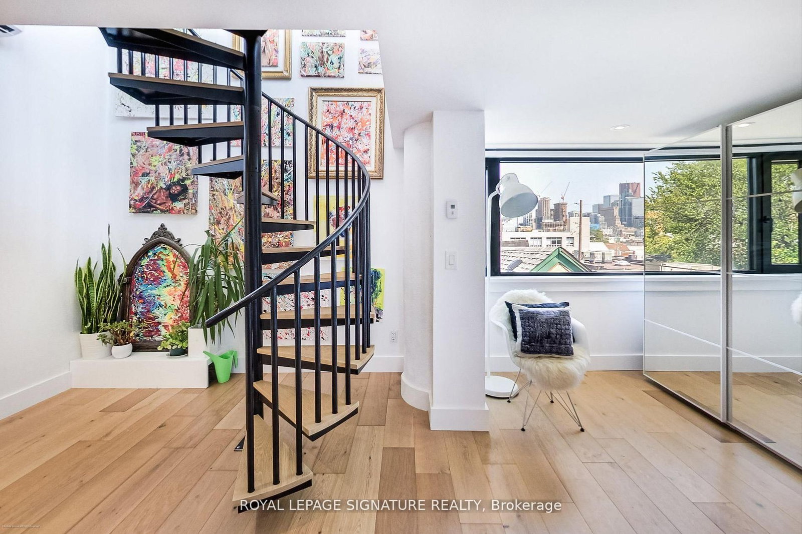 6 Littlehayes Lane • Toronto, ON photo 16