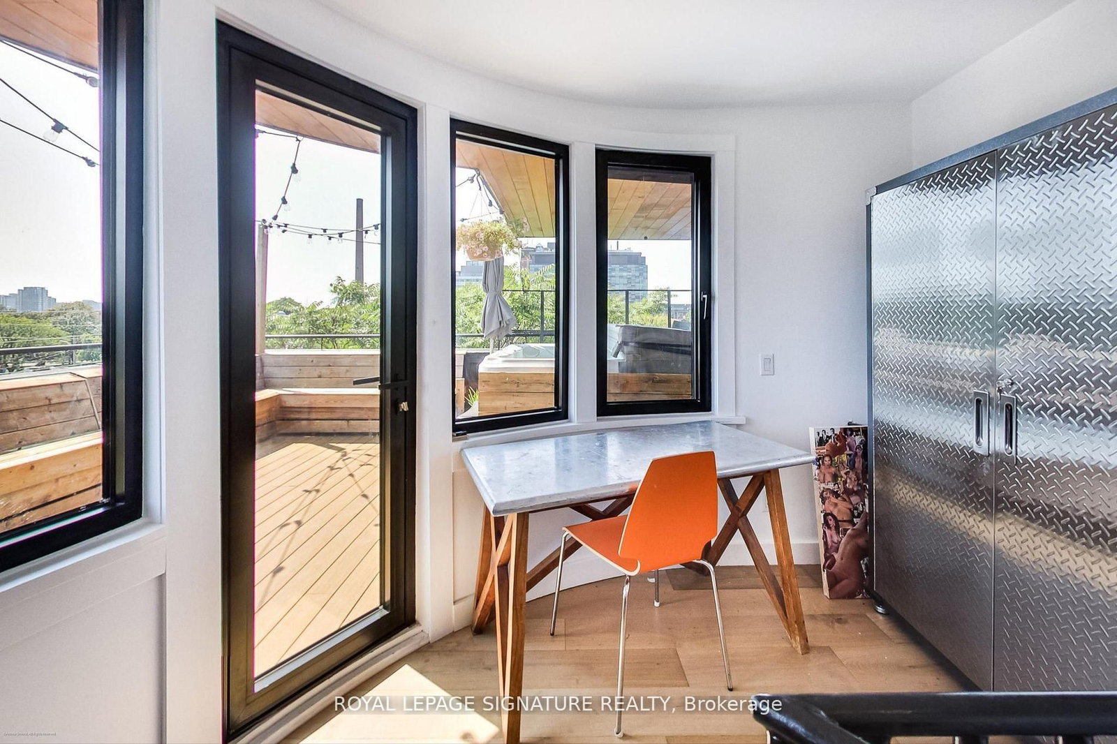 6 Littlehayes Lane • Toronto, ON photo 21