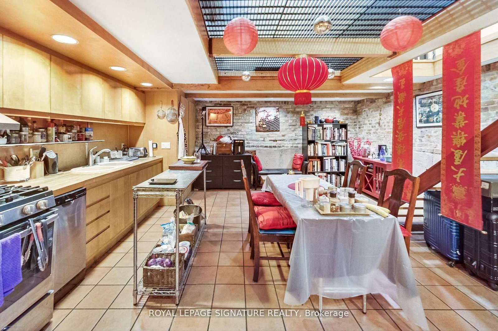 6 Littlehayes Lane • Toronto, ON photo 37