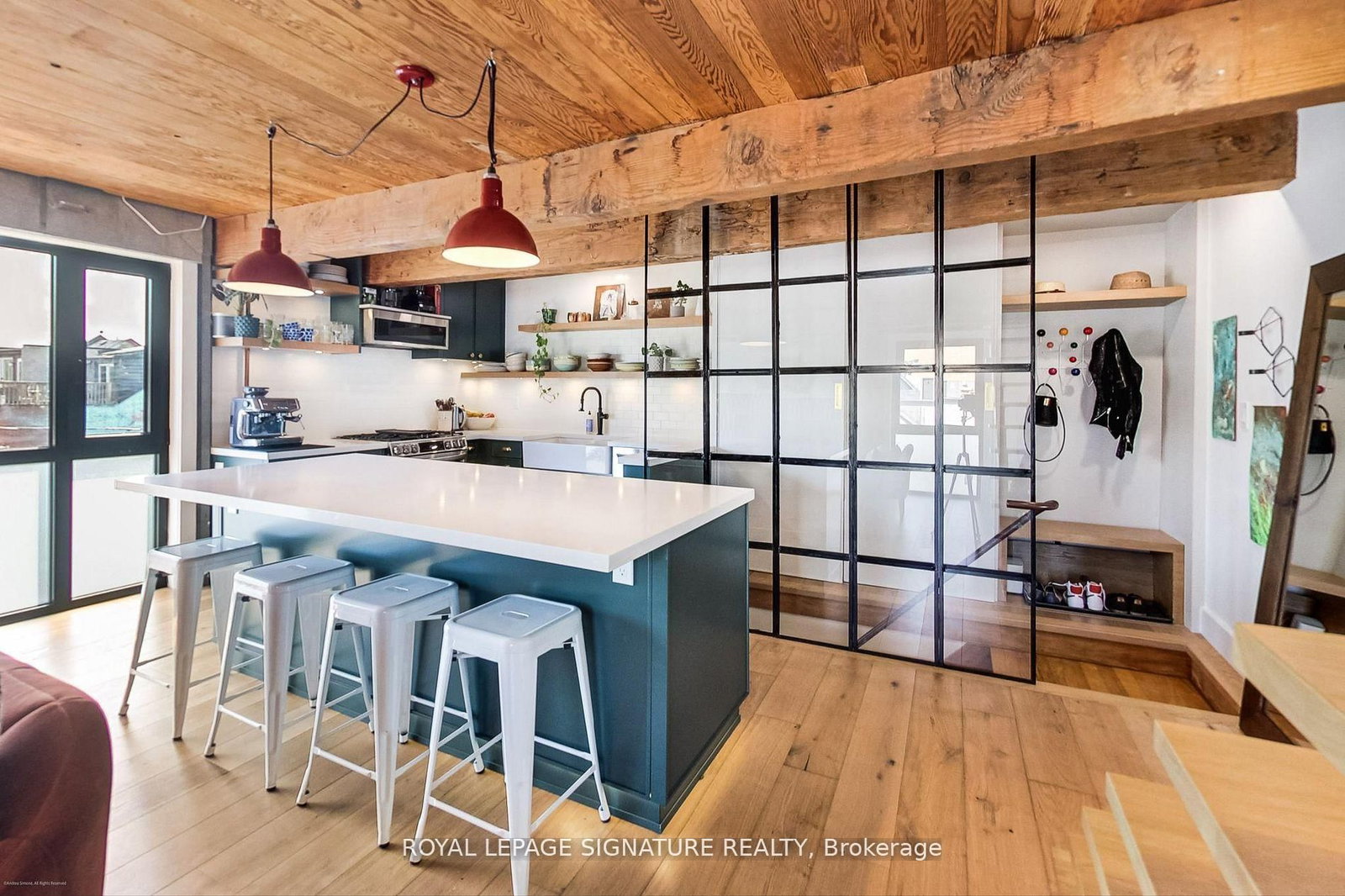 6 Littlehayes Lane • Toronto, ON photo 6