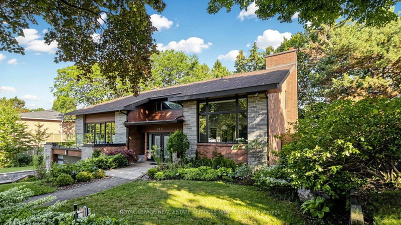 136 Denlow Blvd photo 4