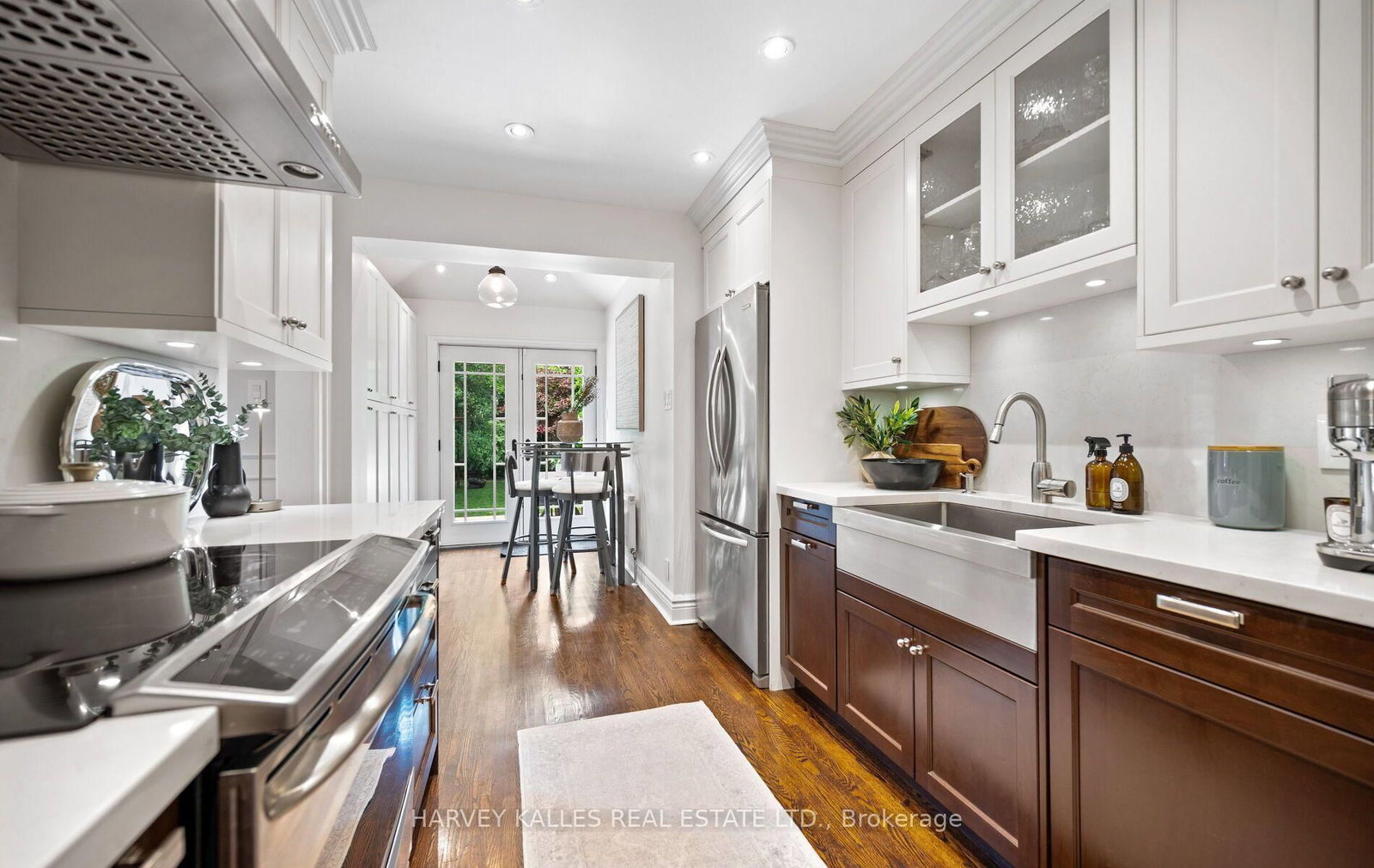 494 Roselawn Avenue • Toronto, ON photo 14