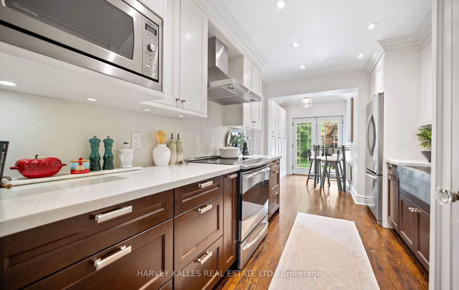 494 Roselawn Avenue • Toronto, ON photo 15