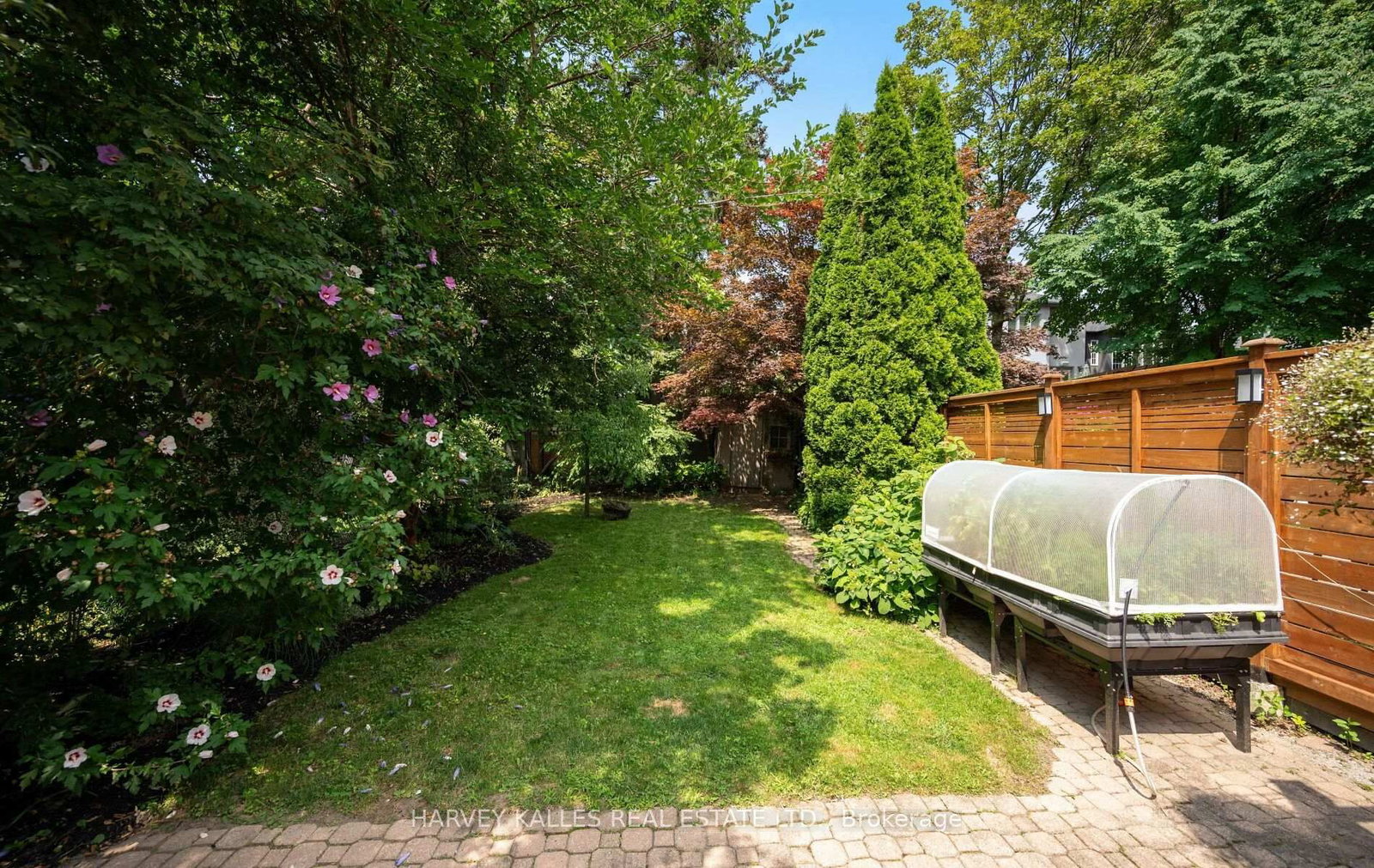 494 Roselawn Avenue • Toronto, ON photo 42
