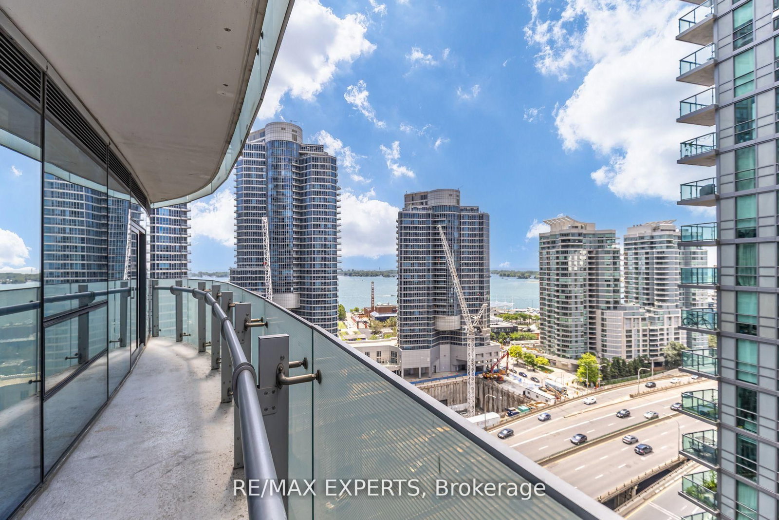 12 York Street • #1504 • Toronto, ON photo 16
