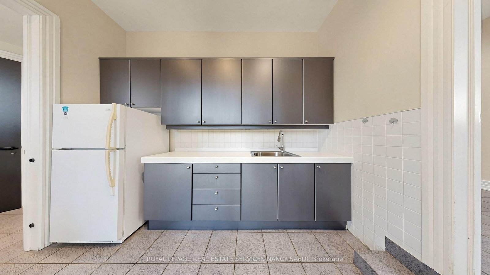 5 Abrams Place • Toronto, ON photo 39