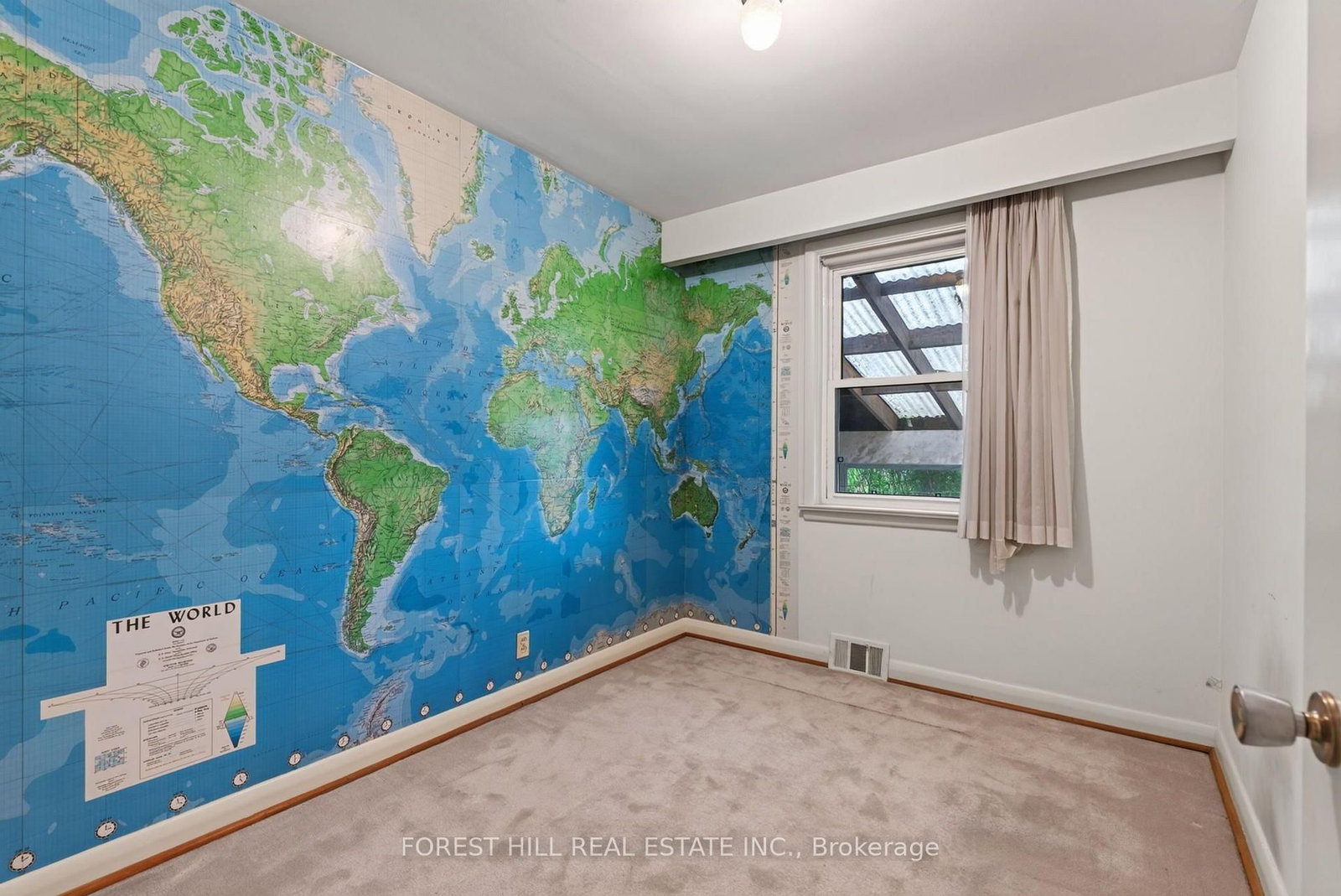 15 Robson Place • Toronto, ON photo 14