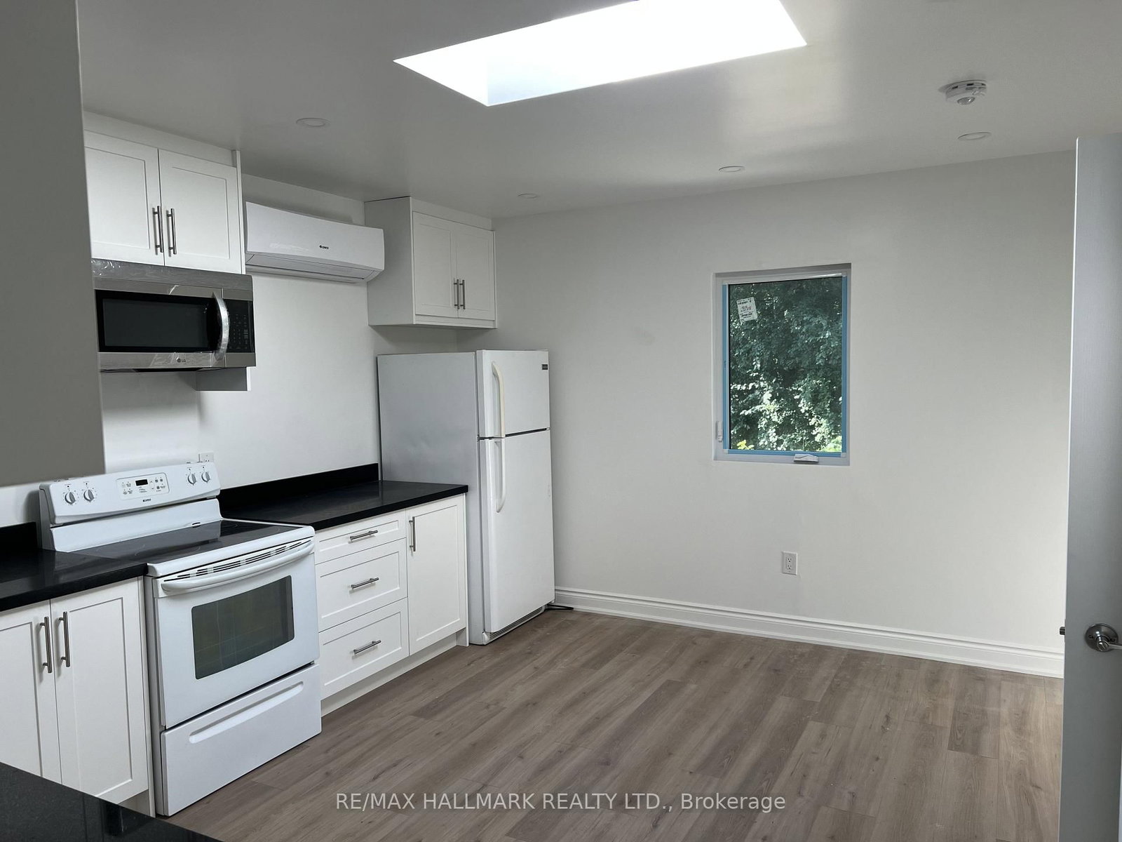 48R Bradgate Road, Toronto 5