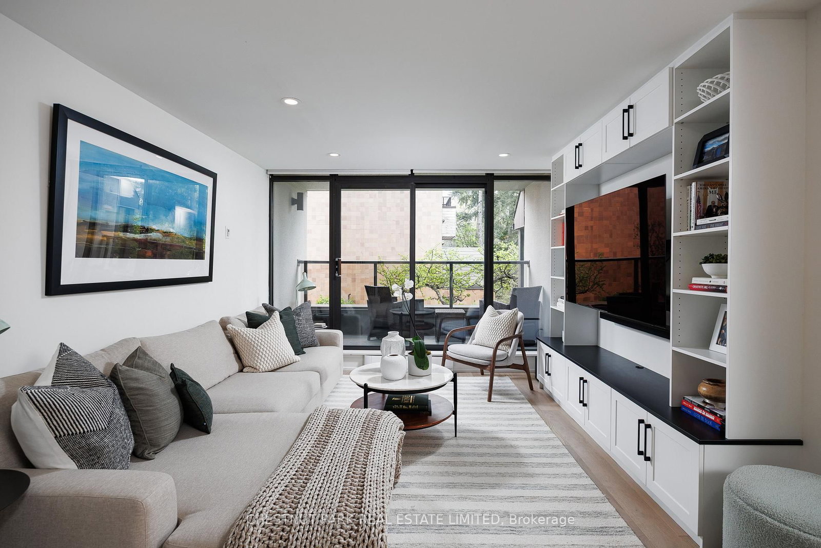 40 Oaklands Avenue • #203 • Toronto, ON photo 12