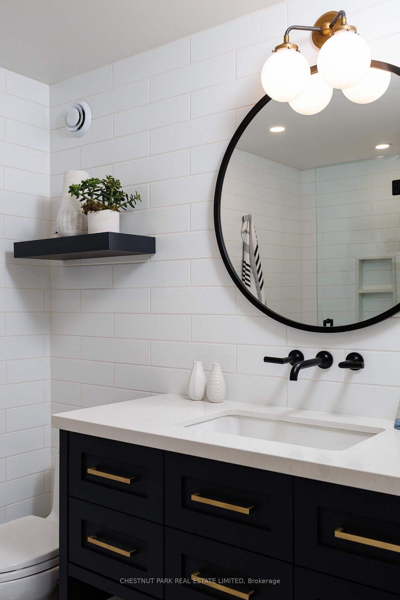 40 Oaklands Avenue • #203 • Toronto, ON photo 25