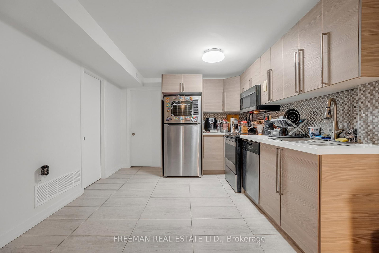 12 Arlington Avenue • Toronto, ON photo 35