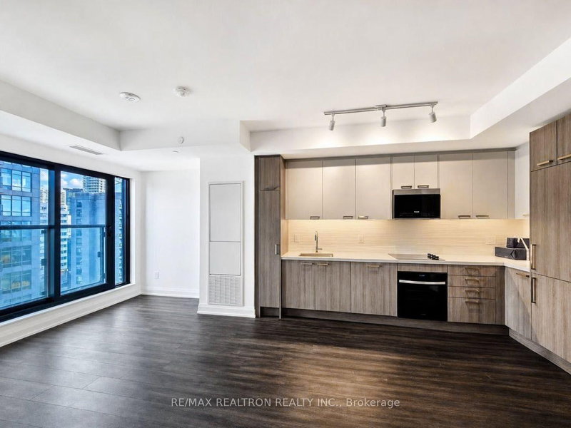 1109 - 20 Soudan Avenue