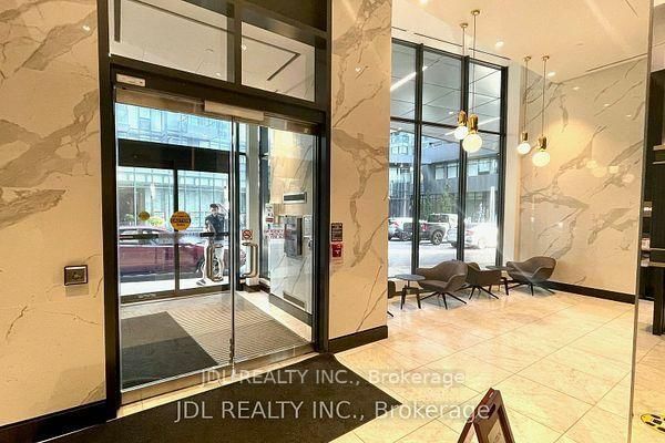 310 - 90 Queens Wharf Road