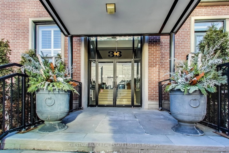 44 - 33 Price Street