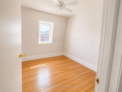 Upper Level for lease at 502 Queen Street, Toronto, Ontario, M5A 1V2 - Regent Park - MLS: C13664612