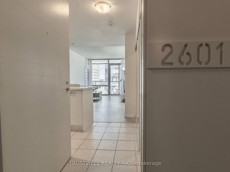 2601 - 38 Grenville Street