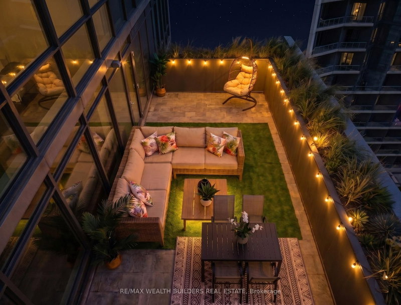 1133 - 15 Merchants' Wharf Way