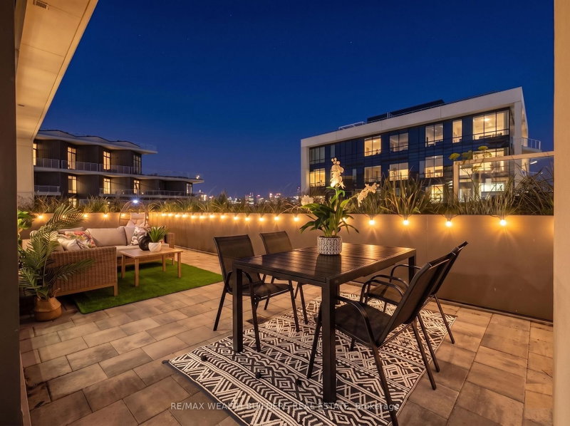 1133 - 15 Merchants' Wharf Way