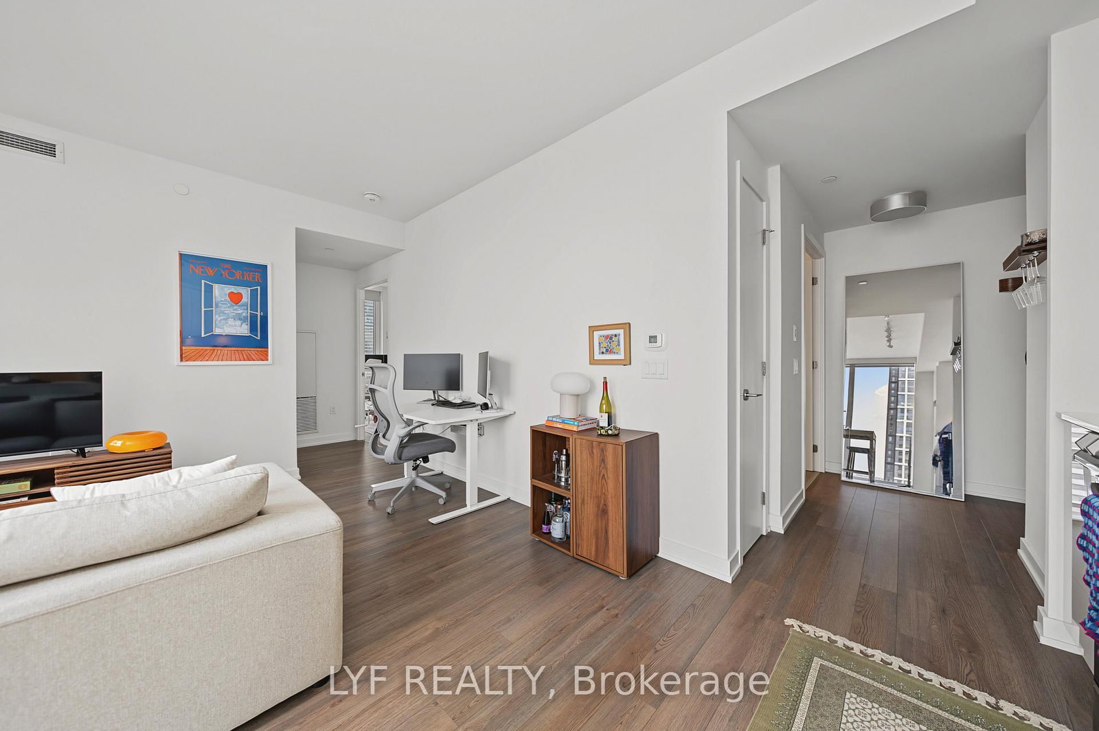 357 King Street W • #2403 • Toronto, ON photo 18
