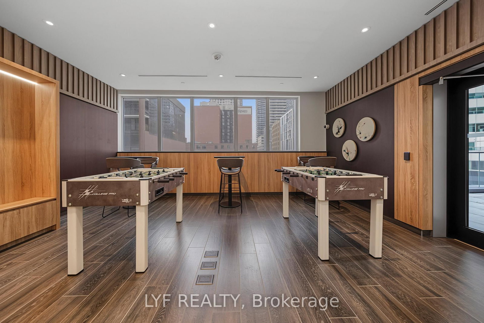 357 King Street W • #2403 • Toronto, ON photo 44