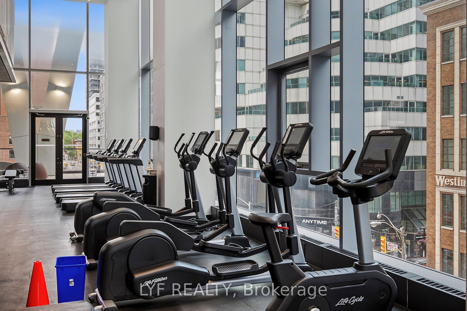 357 King Street W • #2403 • Toronto, ON photo 47