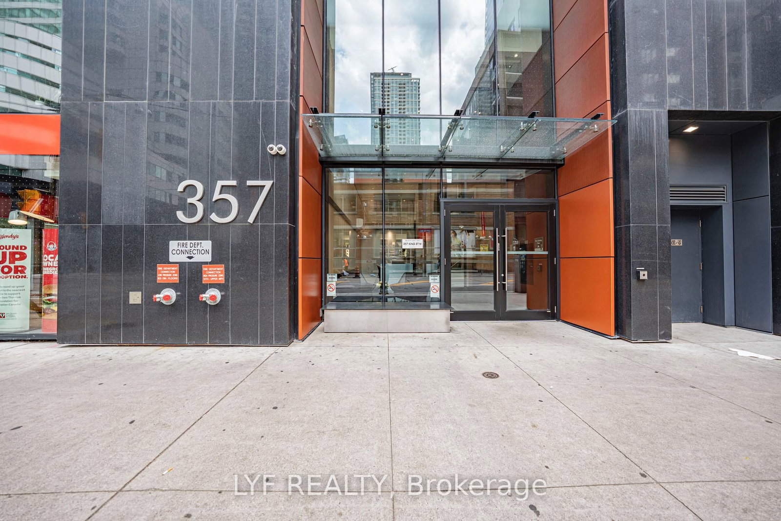 357 King Street W • #2403 • Toronto, ON photo 5