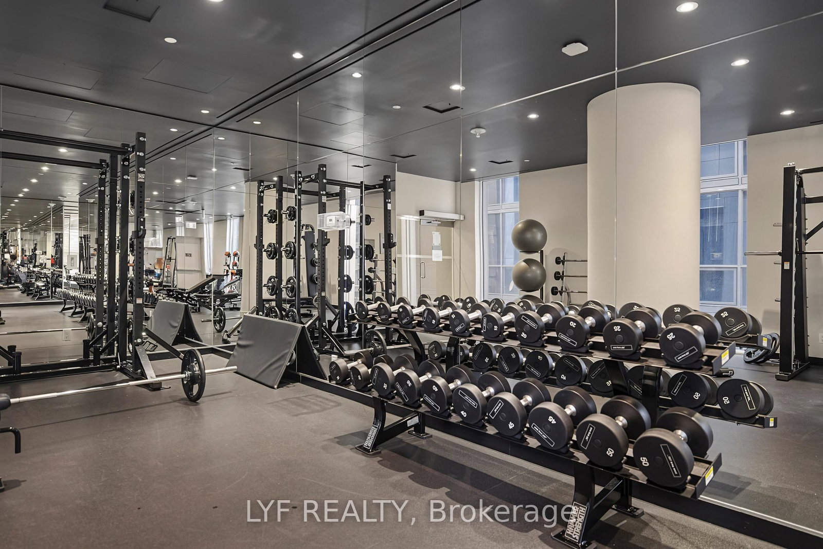 357 King Street W • #2403 • Toronto, ON photo 50