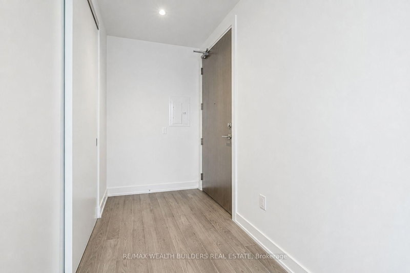4201 - 15 Lower Jarvis Street