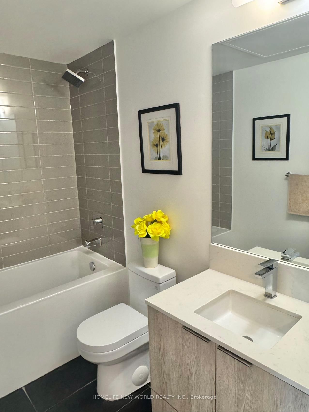 181 Dundas Street E • #1806 • Toronto, ON photo 8