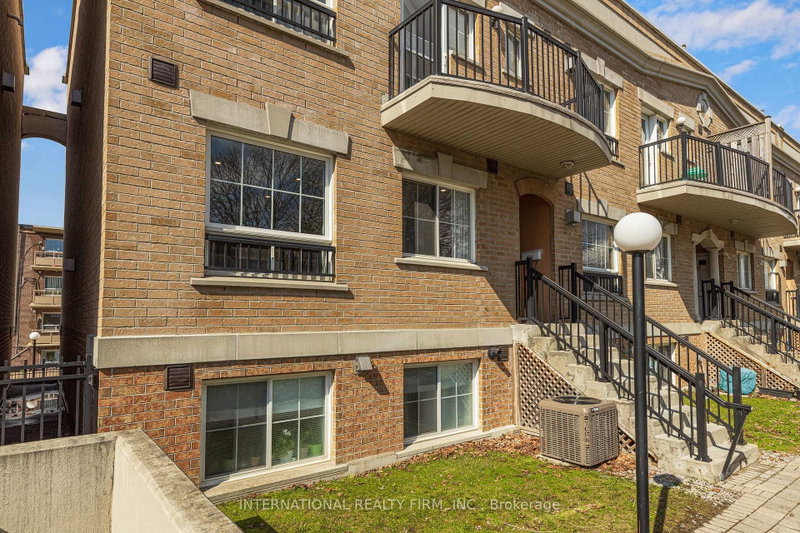 204 - 1785 Eglinton Avenue E