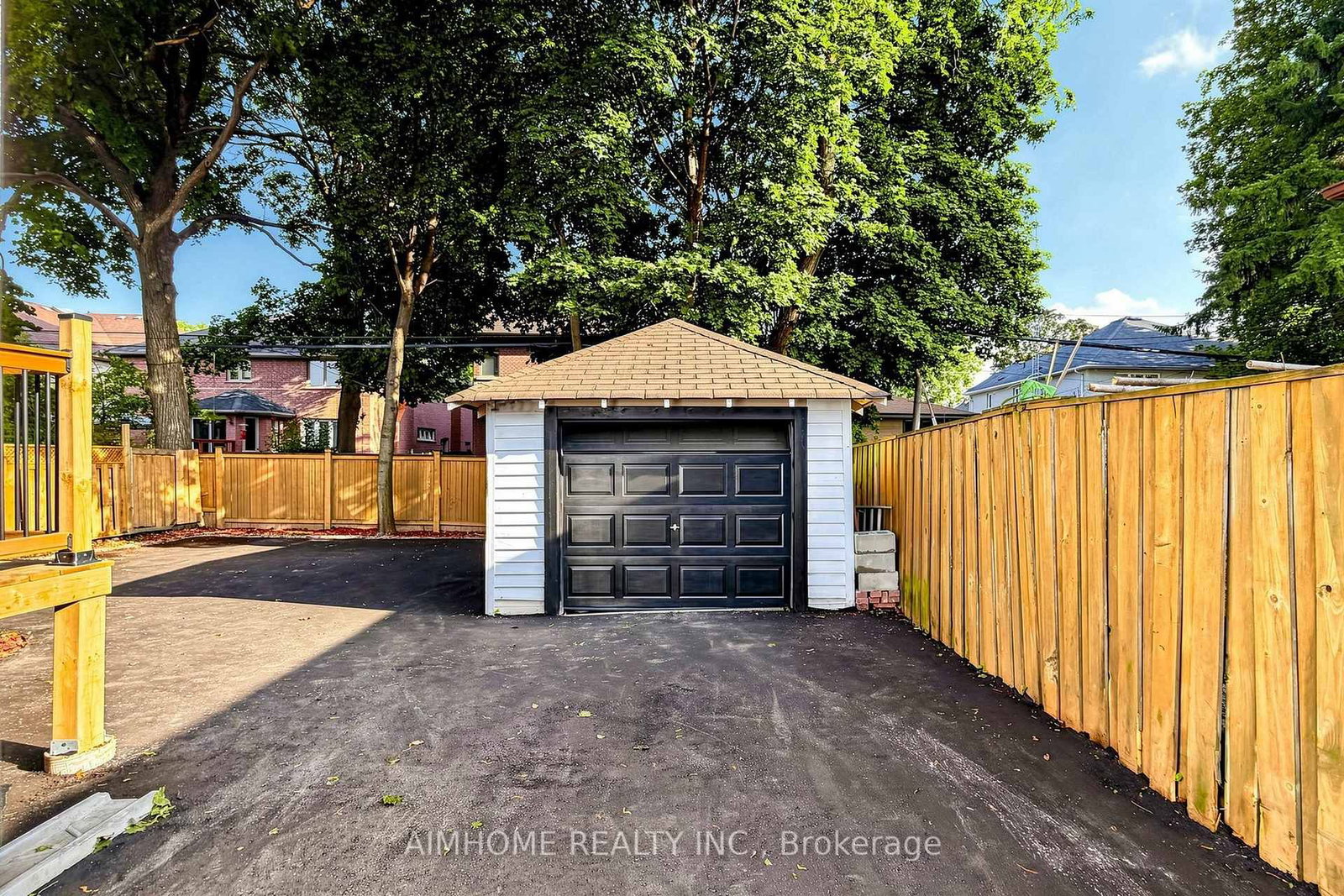 95 Steeles Avenue E • Toronto, ON photo 42