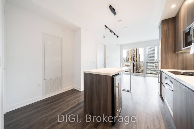 1205 - 8 Gloucester Street
