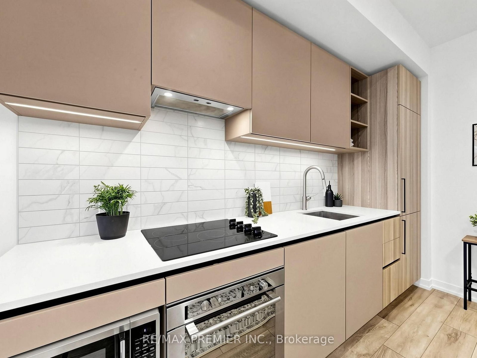 55 Mercer Street • #1007 • Toronto, ON photo 12