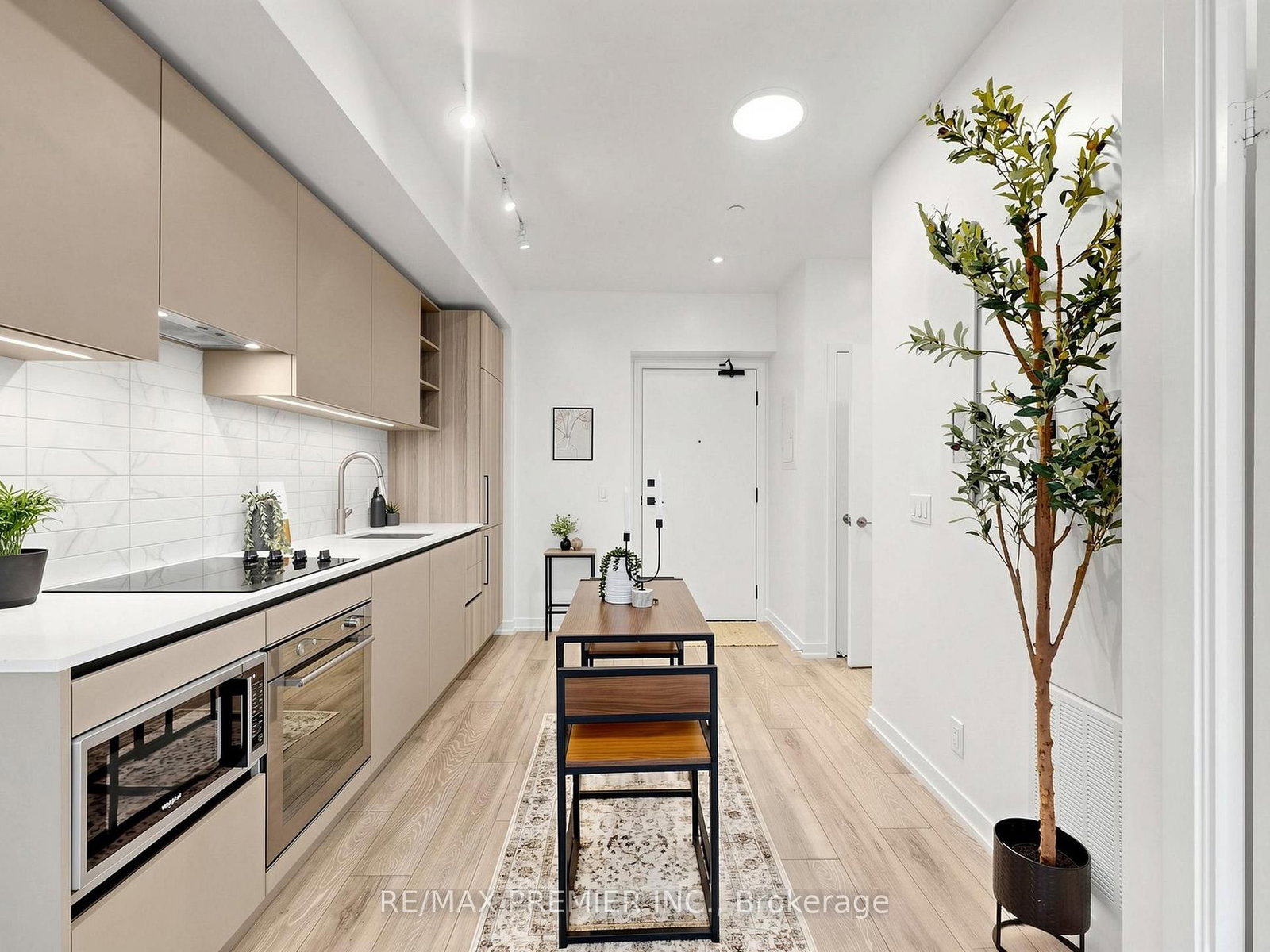 55 Mercer Street • #1007 • Toronto, ON photo 9